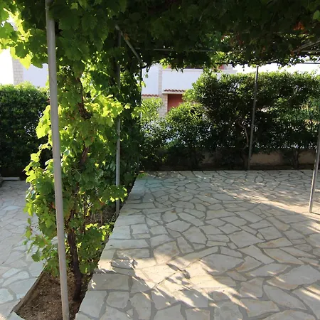 Aparmani Tonija Appartement *